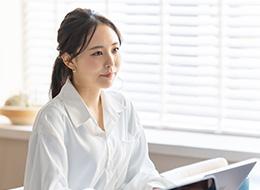 事務【自社商品管理】◆未経験歓迎/人柄重視◆20代30代活躍中◆実働7.45h◆残業少なめ◆駅チカ徒歩4分