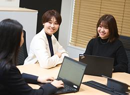 学びは継続、提案は前向き。ノルマに追われず、お客様に真っ直ぐ向き合えます。