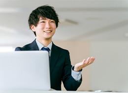 一緒に働く仲間や先輩からの支援があり、独り立ちも安心してできる環境でした！