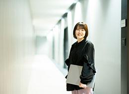 働きやすい制度のおかげで、社員の定着率は96％と数字にも表れています。