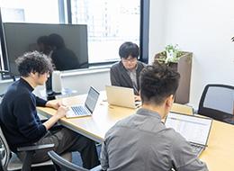 「テレビ局向けのプロジェクトでチームリーダーを任せてもらっています」IT業界経験15年／エンジニア