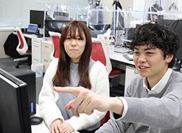 ITエンジニア/経験浅めOK/フレックス制/個人のペースに合わせた研修/残業10h程度/産育休取得実績100％