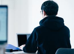 プライベートと仕事の両立が叶い、ステキな同僚・先輩とも出会えたTさん。リーダーを目指して奮闘中。