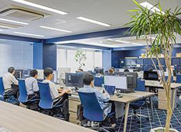 開発エンジニア(100％自社内)◆8割プライム案件◆残業月平均10h未満◆年休130日◆前給保証◆有給消化8割