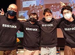 対面での業務に負けないくらい、遠くてもみんなとつながっています。