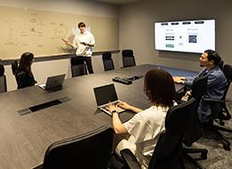 これまでの経験を活かして、新たな領域で市場価値を高めませんか？