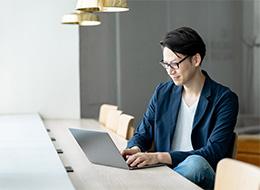 「えっ、業界ではコレが常識なんだ…」という（良い意味での）ギャップが面白いですね。