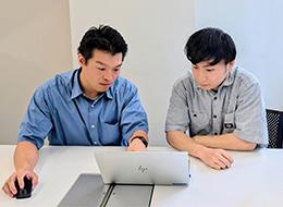 ITエンジニア/未経験OK/社内勉強会など研修・サポート充実/自社開発100%/資格取得支援制度あり