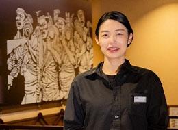 飲食スタッフ/未経験大歓迎/入社1年で店長に昇進可/賞与年2回/月給29万～/住宅手当あり/5日以上の連休OK