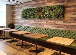 SE/フルリモート/プライム9割/年間総休暇140日～/前職給与保証/年収100万円UP可/残業月9.5h