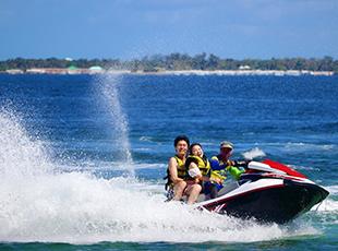 「バズりそうなお店に行ってみたり、実際に体験したり、プライベートの延長線上に仕事がある感覚です！」