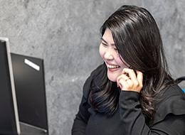 リモートワークでも代表や営業担当とすぐに連絡が取れるので、孤独感を感じることもありません。