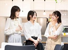 評価への納得感が高く、気持ちよく働けるという声も多数上がっています！