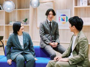 平均年齢27.7歳と若手が多く活躍。1年目の昇格実績もあります。