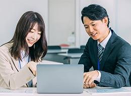 口下手でも大丈夫。派手なトークより「約束を守る」姿勢が評価される仕事です！