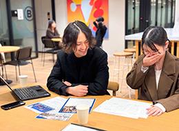 髪色・髪型・ネイル自由！タトゥーOK！個性を大切に！自分らしく働こう！