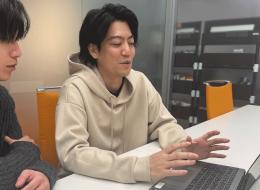 開発エンジニア│平均年収158万円UP│残業月平均6.6h│リモート利用率8割│年休125日│住宅手当あり