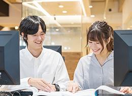 研修を担当する講師も元々は未経験からのスタート！皆さんの気持ちに寄り添いながら研修を進めてくれます◎