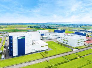 福井県の北の玄関口、あわら市に本社を構えています。U・I・Jターン希望の方も歓迎します