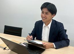 9割以上が未経験スタート！温かく成長をサポートする環境の中で自立して稼げるようになります。