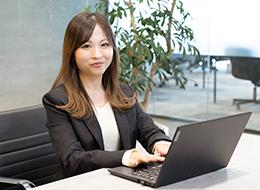 年齢の近いメンバーと、お互いを高め合いながら働けます◎