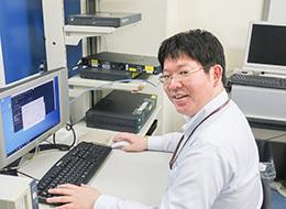 SES事業部・セキュリティ・ネットワーク課／エンジニア／長谷川 博之（2008年入社：36歳）