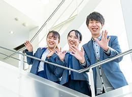 シフト制で希望休も調整しやすく、 プライベートと両立しながら働くことができます！