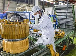 製造スタッフ*未経験大歓迎*賞与年3回*年休125日*「世界シェア」トップクラス*資格取得支援制度あり