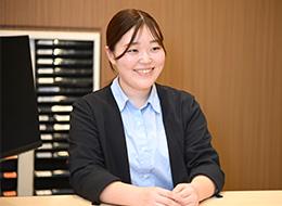 来店型保険コンサル/未経験OK/定着率95%/フレックス制/月給29万円～＋インセン/残業10時間程度