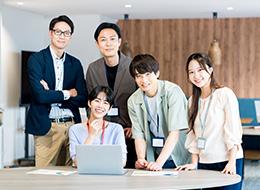 「2年間、同じ工程のまま放置」「上がらない給与」…SES構造でスキルアップを諦める必要ありません。