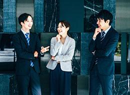 残業時間も少なく、家庭をお持ちの方でも安心して業務に取り組めます！