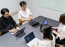 オンライン/オフライン関わらず、メンバー同士のコミュニケーションを大切にしています！