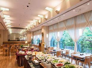 歴史あるホテルのレストラン・宴会場での調理スタッフをお任せします。