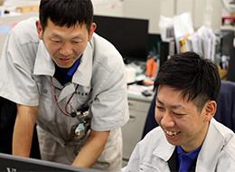 世界シェアトップクラスの建設機械部品メーカー*総務・人事*未経験歓迎*残業ほぼなし*年休120日*厚待遇