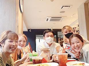 バーベキューや達成会など、社内の交流が活発な明るい職場です♪