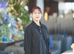 ラグジュアリーホテルスタッフ*賞与実績5.6カ月分*未経験歓迎*20～30代活躍中*各種祝い金・従業員食堂あり