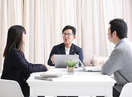 社内には代表の人柄や考え方が伝播していて、社員同士でサポートし合う風土があります。