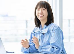 初級エンジニア*未経験OK*リモート×出社のハイブリッド案件あり*4700種類以上のオーダーメイド研修あり