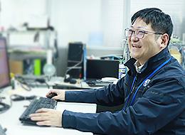 組み込みエンジニア｜100％受託開発｜自社内開発｜残業月平均10h｜AI、プリンター、自動車ECU案件など