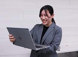 SE｜経験浅めOK/フルリモート有/DX案件/年間休日130日/副業OK/子育て世代活躍中/ISTQB認定企業