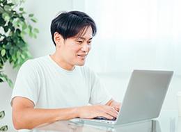 ITエンジニア◆未経験もOK◆即日内定も可能◆有休消化率90％◆年間休日125日◆AI研修など充実