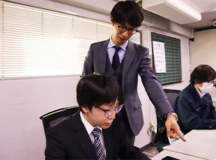 座学研修・OJT研修で、ゆっくりでも着実にスキルを身につけます！