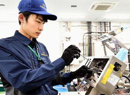 製造スタッフ/未経験OK/年間休日123日/賞与3ヶ月分/残業少なめ/禁煙手当5万円/創業から35年の安定基盤