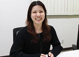 ITエンジニア/未経験OK/1ヶ月研修あり/年休125日/29期連続黒字/70％リモート案件/住宅手当あり
