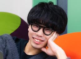 SNS・Webマーケター／バズる企画を仕事に！★月給41万円可／フルリモ／リモート率72％／未経験歓迎／土日休