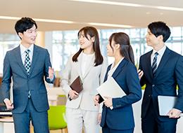一般市場向けリフォーム営業◆完全反響｜年収例：1050万/36歳｜900万/32歳◆年休125日◆住宅手当あり