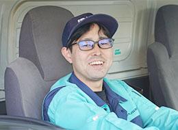 長時間運転もなく、配送以外の業務に時間を取られないことも魅力です！