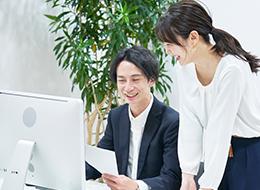 ITプロジェクト推進担当(自社ECサイト)★開発実務なし★経験浅めから上流へ★残業月20h以下