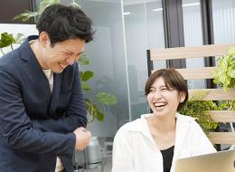 「キャリアアップを目指し転職。仕事は一緒でも年収が120万円上がり得した気分！」という先輩も