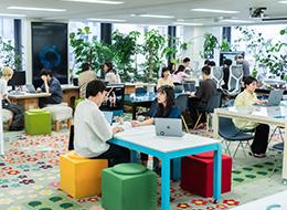 個人の技術を広範囲に還元するため、今後は上流工程での意思決定や開発責任者に挑戦します。